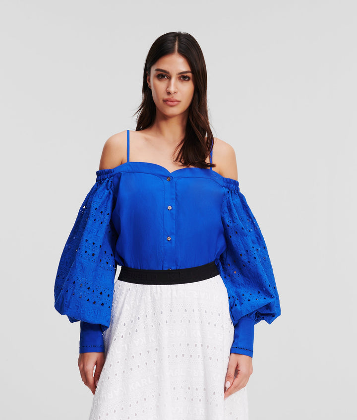 OFF SHOULDER EMBROIDERY TOP