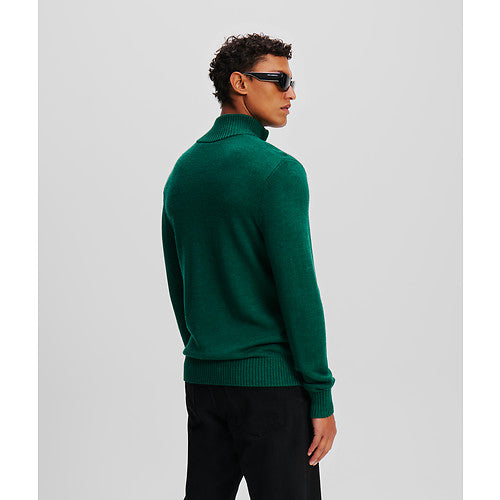 HALF ZIP TURTLENECK