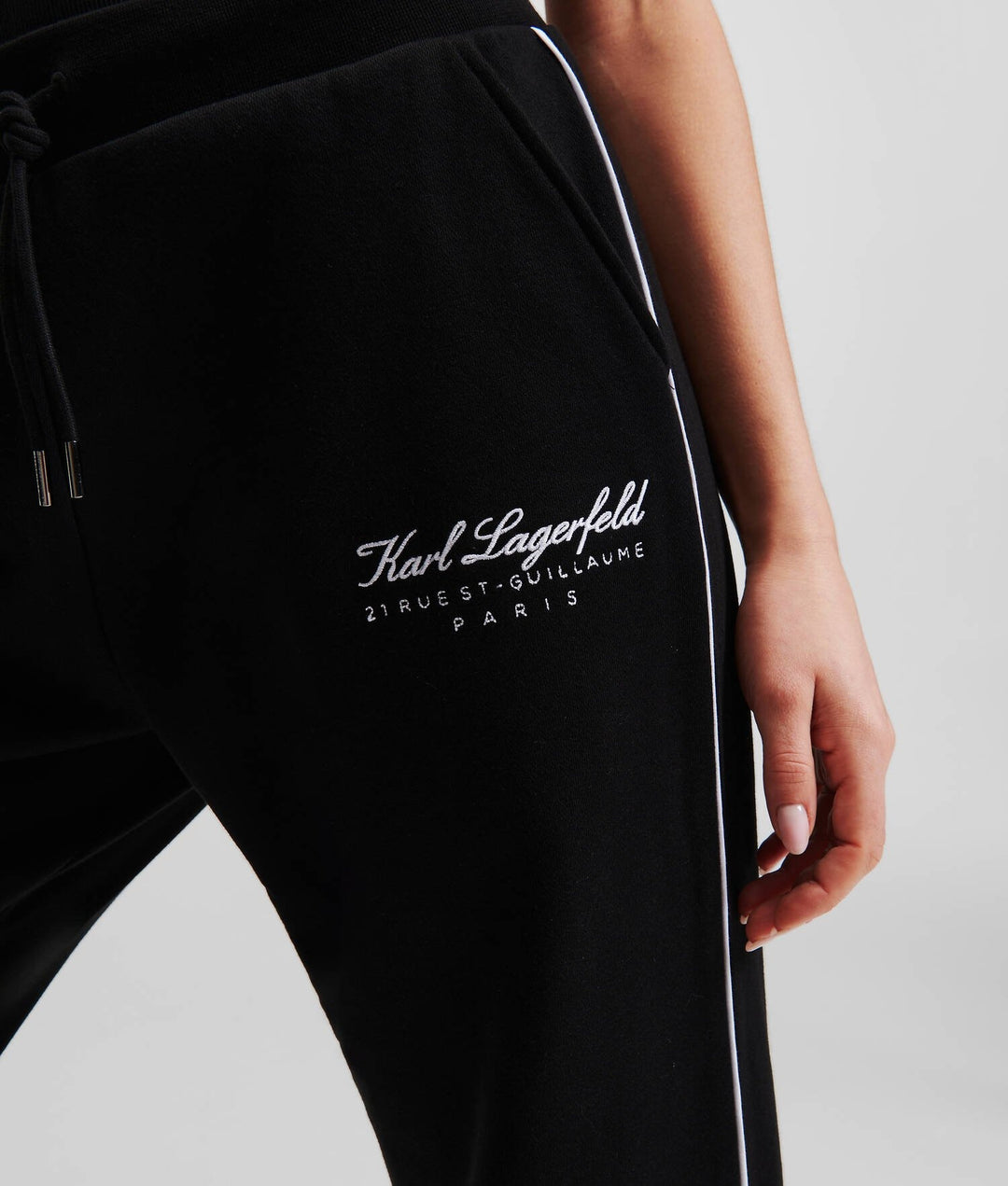 HOTEL KARL SWEATPANTS