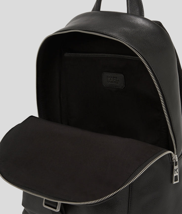 MEN'S PEBBLE BACKPACK