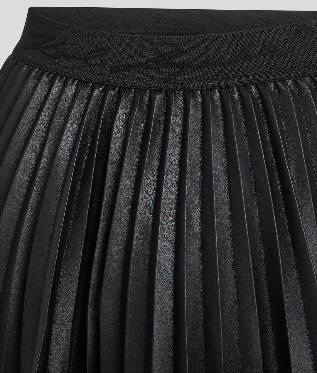 FAUX LEATHER PLEATED SKIRT