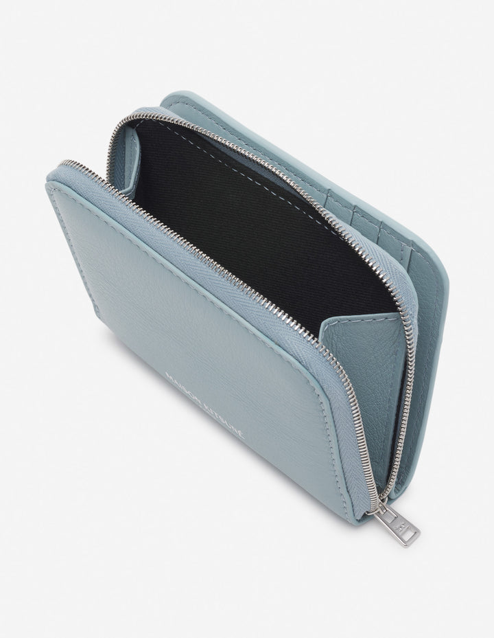 "CLOUD" ZIPPED WALLET