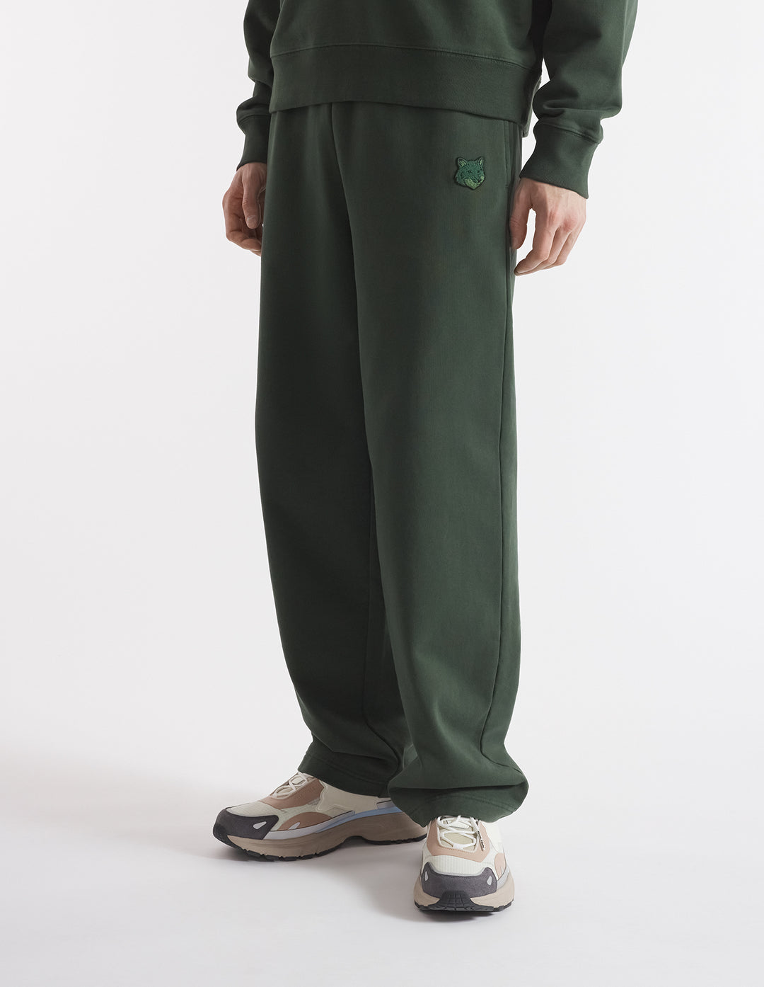 BOLD FOX HEAD PATCH RELAXED JOG PANTS