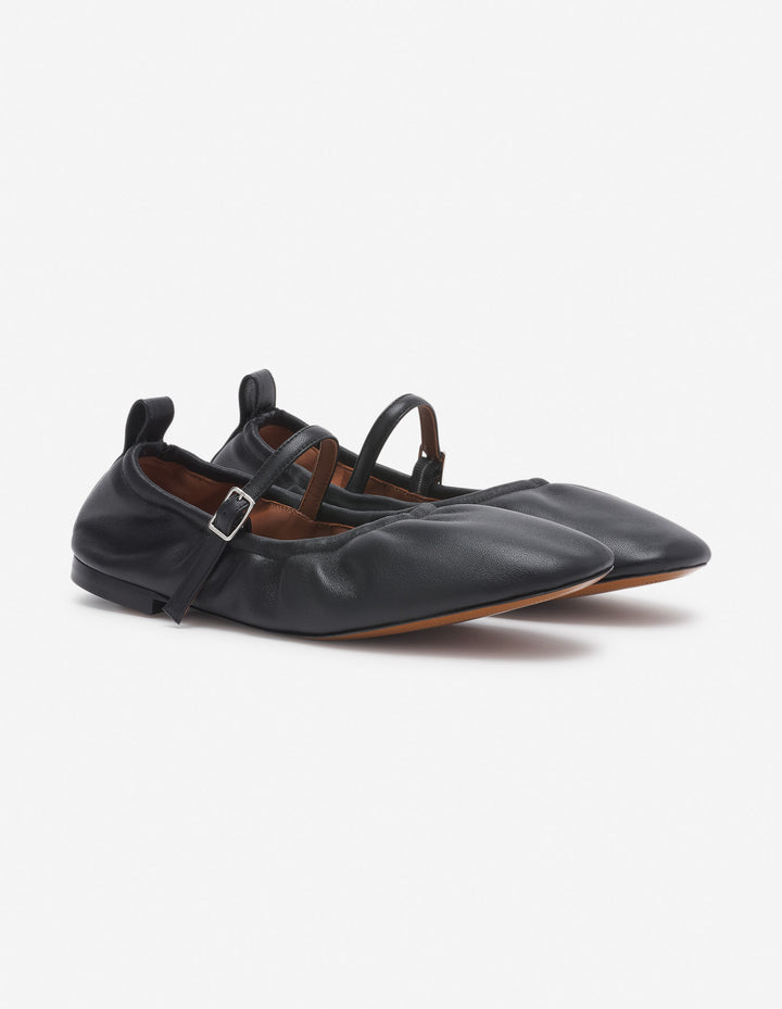 LEATHER FLAT BALLERINA