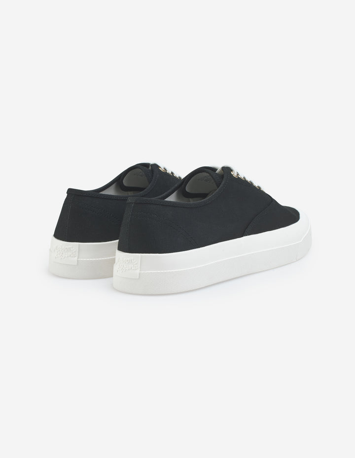 CANVAS LACE-UP SNEAKERS (M)